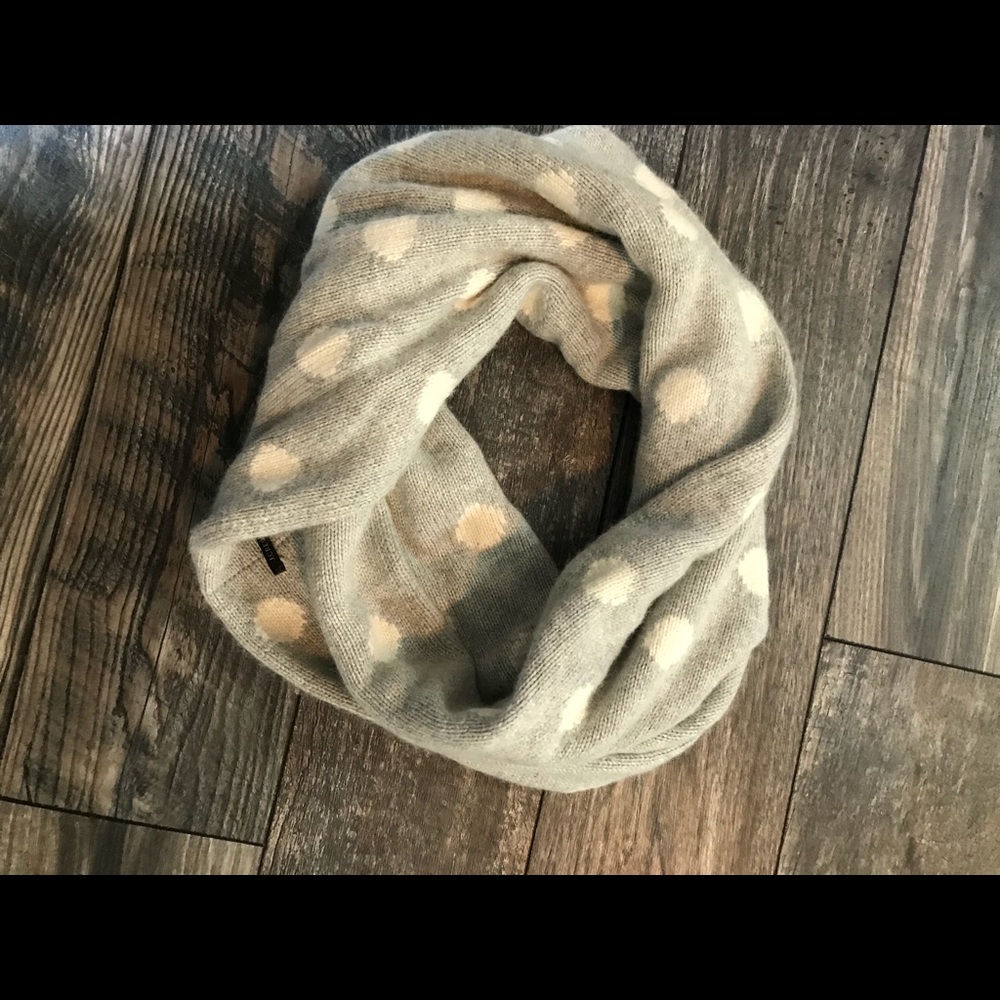 J CREW KNITTED INFINITY SCARF